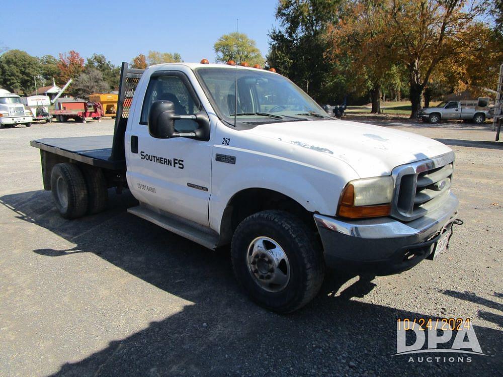 Image of Ford F-350 Primary image