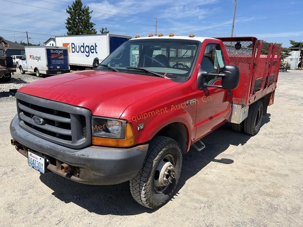 Image of Ford F-350 Primary image