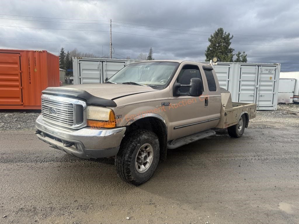1999 Ford F-350 Equipment Image0