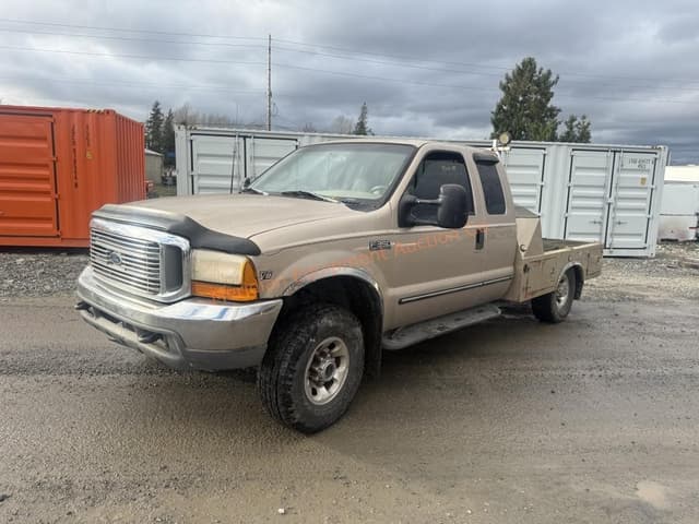 Image of Ford F-350 equipment image 2