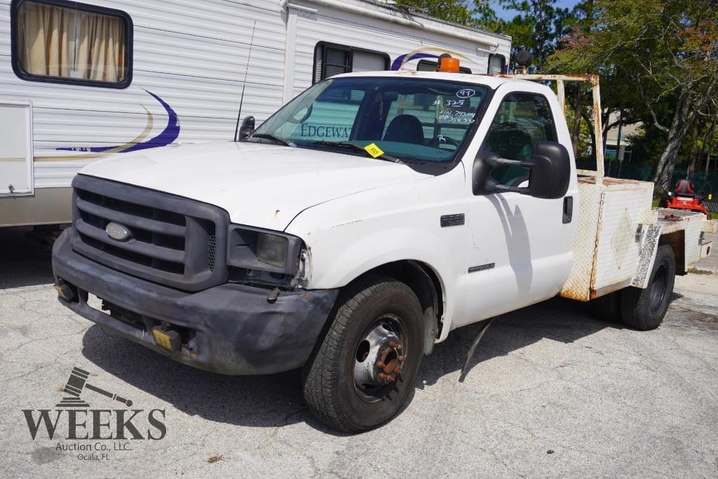 Image of Ford F-350 Primary image