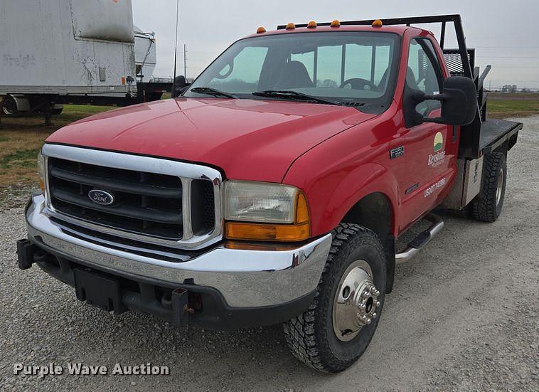 Image of Ford F-350 Primary image