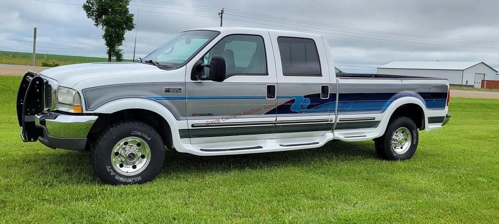 Image of Ford F-350 Primary image