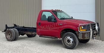 1999 Ford F-450 Equipment Image0
