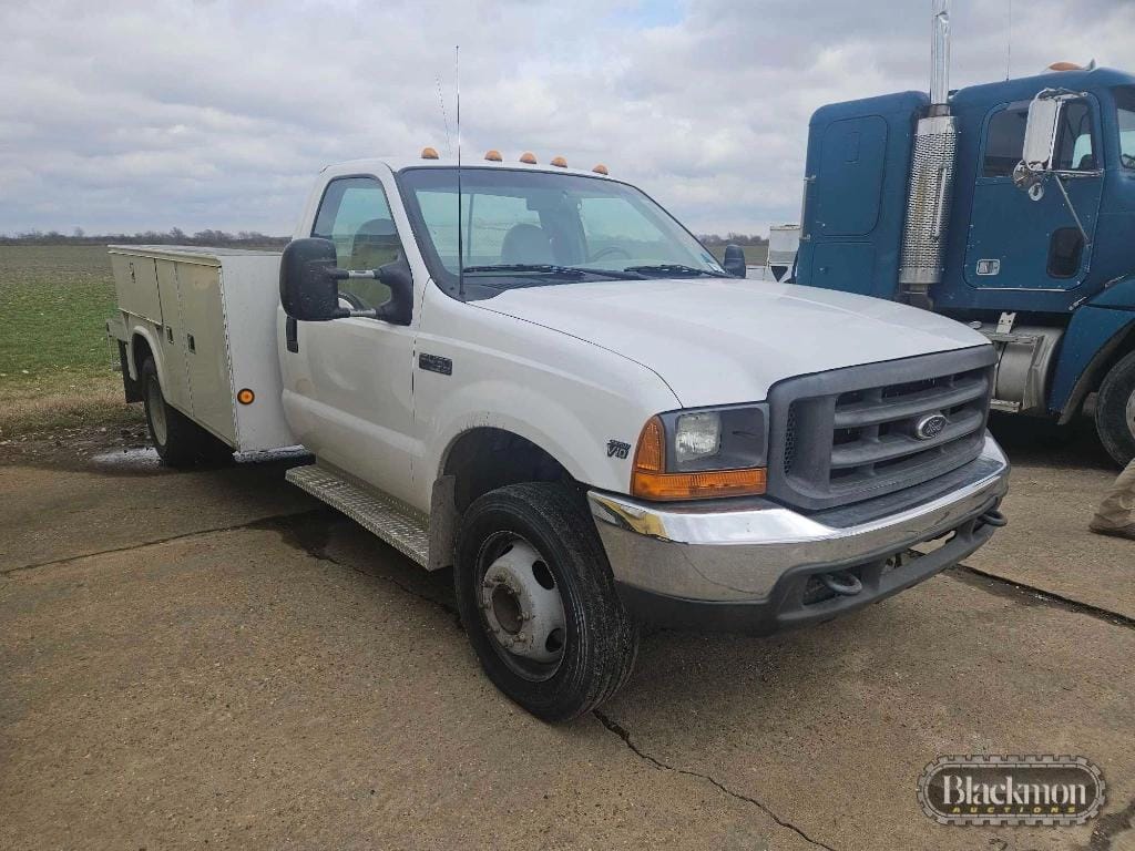 1999 Ford F-450 Equipment Image0