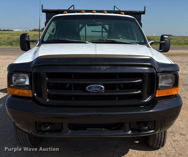 Image of Ford F-450 equipment image 1