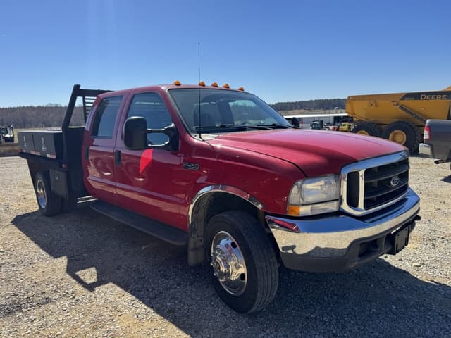 Image of Ford F-450 equipment image 2