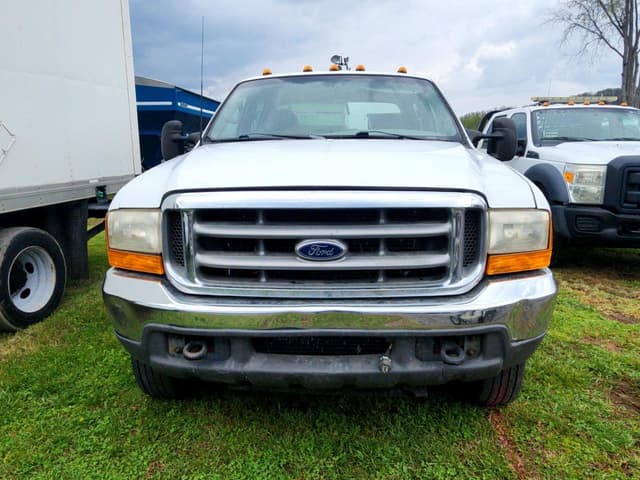 Image of Ford F-550 equipment image 1