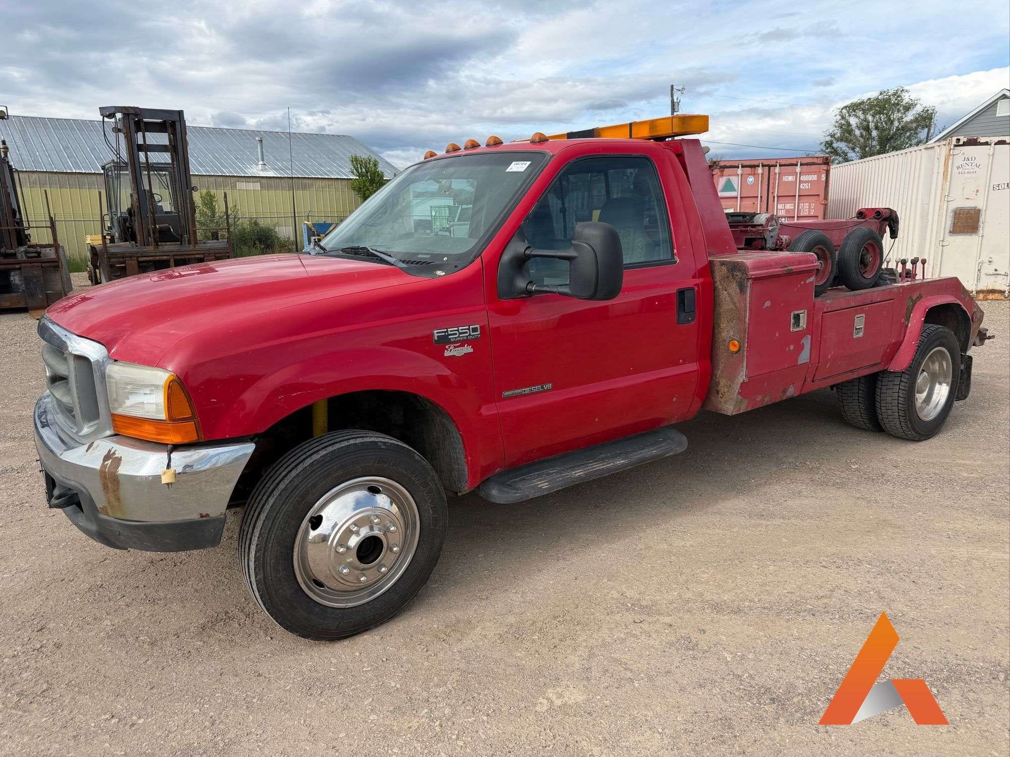 1999 Ford F-550 Equipment Image0