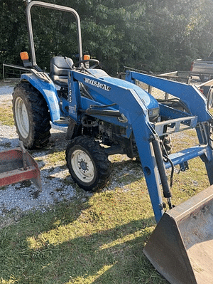 SOLD - 1999 Ford-New Holland 1725 Tractors with 25 HP | Tractor Zoom