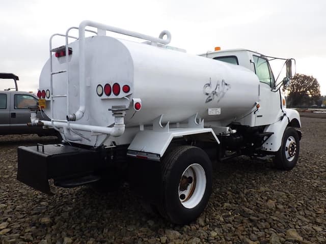 Image of Ford Sterling equipment image 4