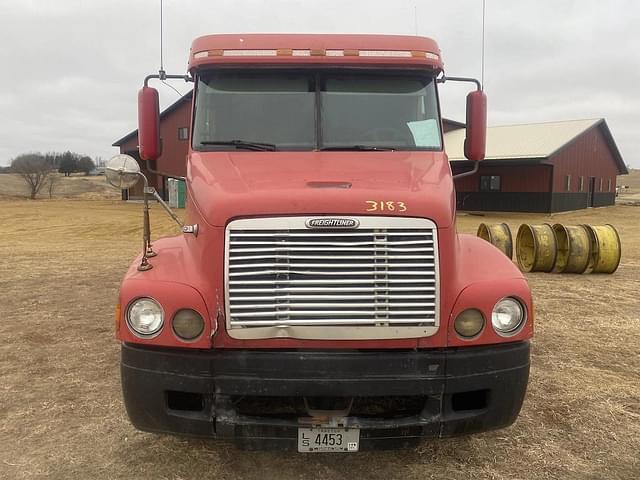 Image of Freightliner Century equipment image 1