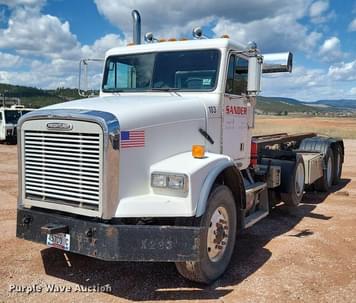 Main image Freightliner FL112