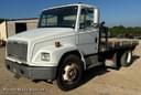 1999 Freightliner FL60 Image