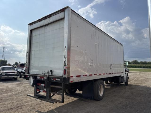 Image of Freightliner FL70 equipment image 2