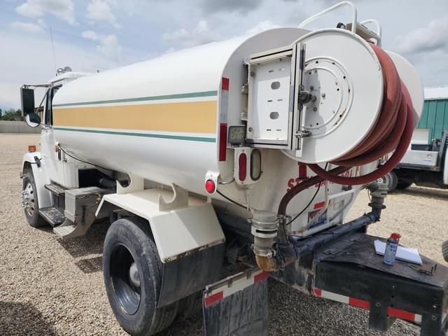 Image of Freightliner FL70 equipment image 1