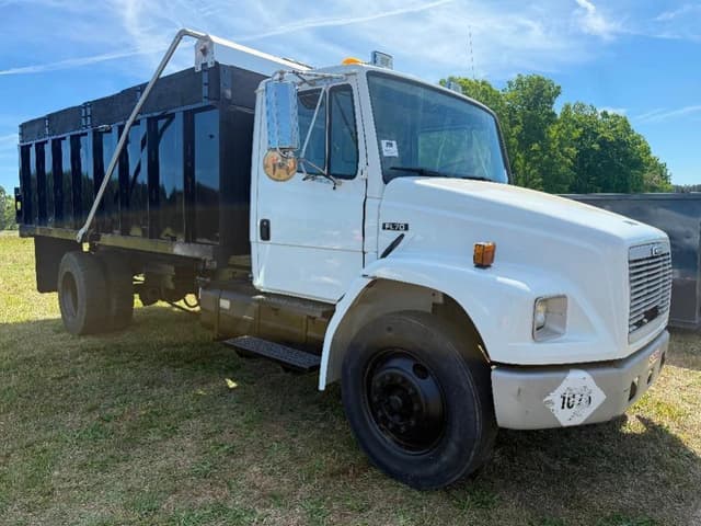 Image of Freightliner FL70 equipment image 1