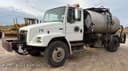 1999 Freightliner FL70 Image