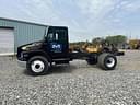1999 Freightliner FL70 Image