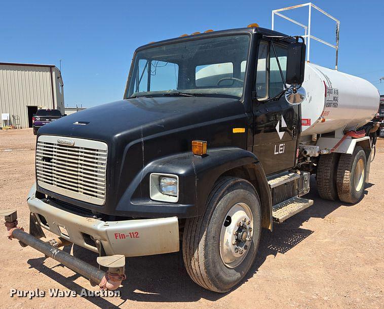 Image of Freightliner FL70 Primary image