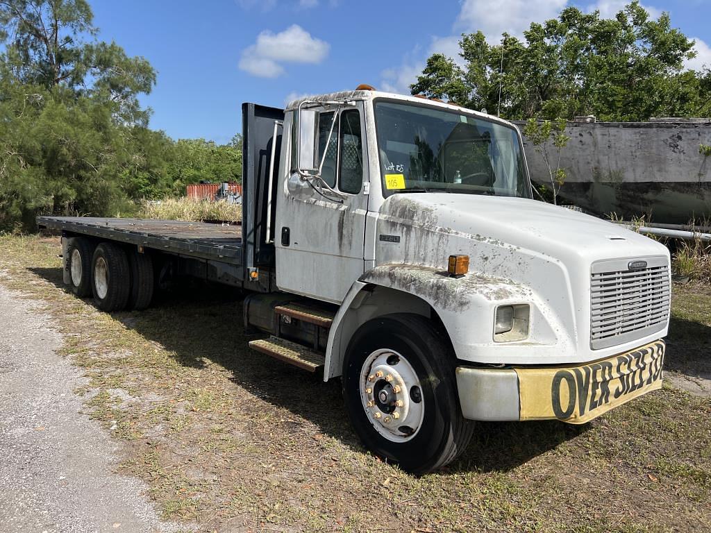 Image of Freightliner FL80 Primary image