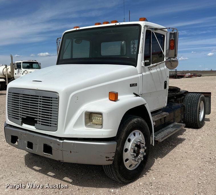Main image Freightliner FL80