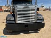 Thumbnail image Freightliner FLD 37