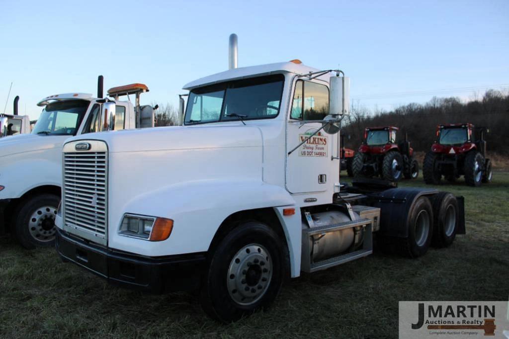 Image of Freightliner FLD120 Primary image