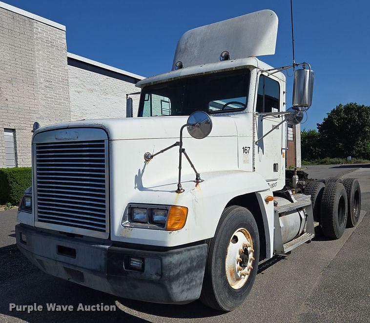 Image of Freightliner FLD120 Primary image