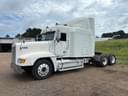 1999 Freightliner FLD120 Image