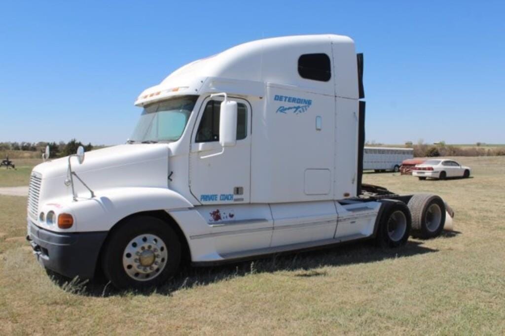 Main image Freightliner Century