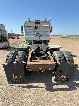 Image of Freightliner Undetermined equipment image 1