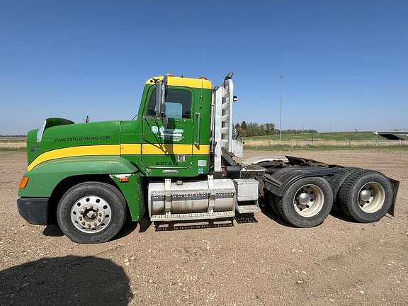 Image of Freightliner Undetermined Primary image