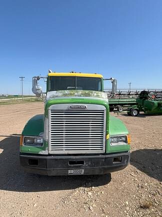 Image of Freightliner Undetermined equipment image 3