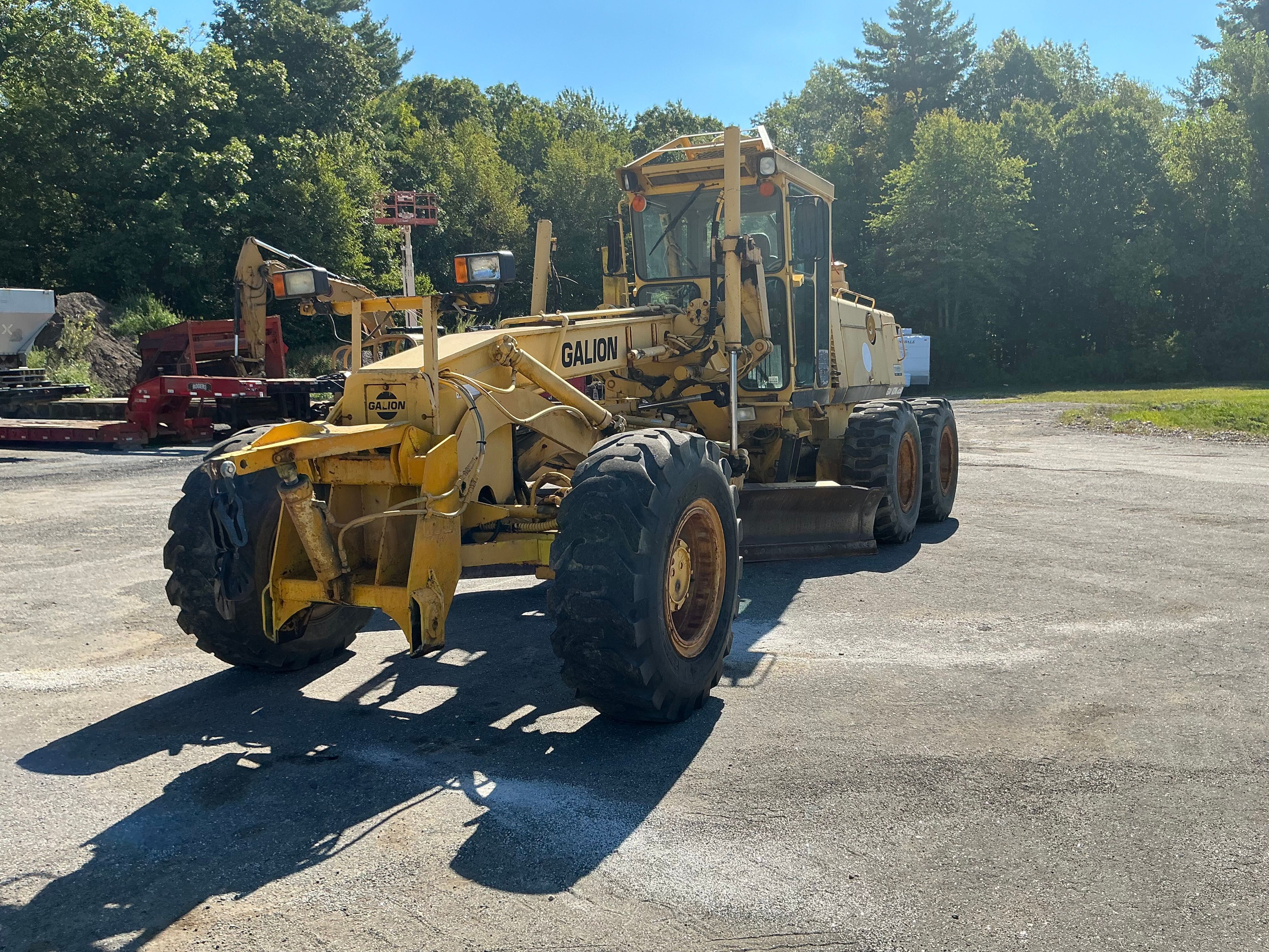 1999 Galion 850 Equipment Image0