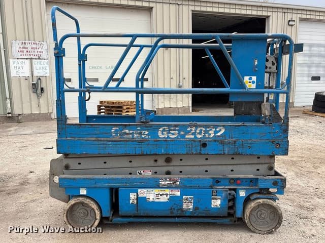 Image of Genie GS-2032 equipment image 3
