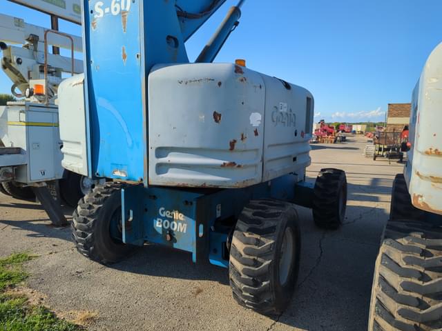 Image of Genie S-60 equipment image 2