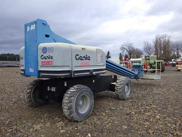 Image of Genie S-60 equipment image 4