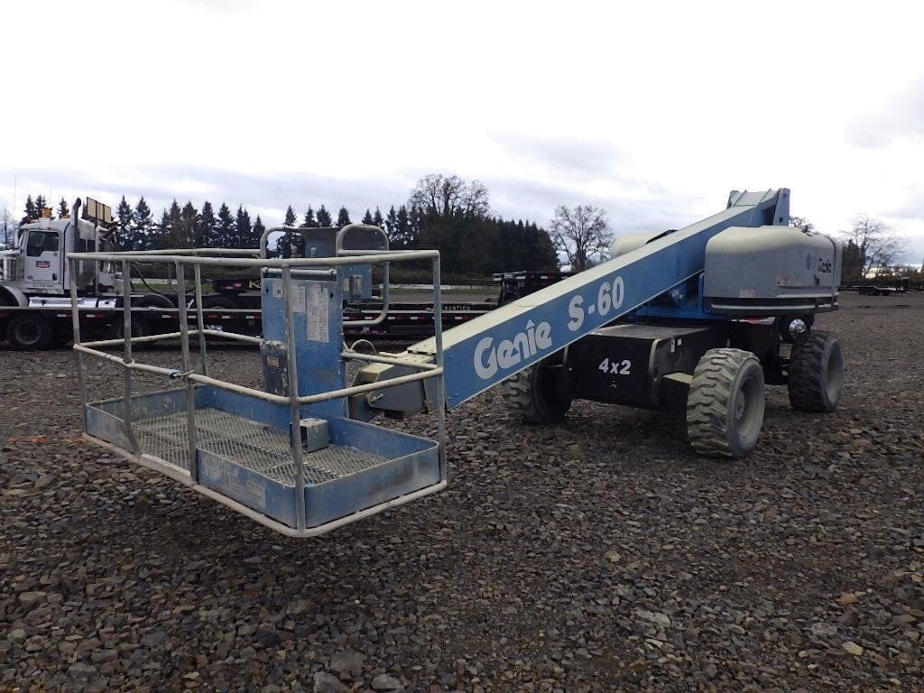 1999 Genie S-60 Equipment Image0