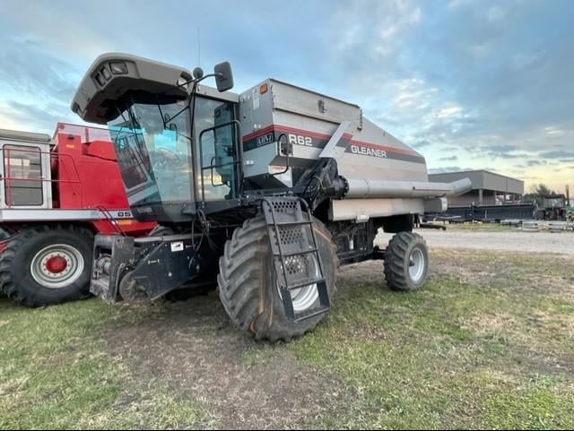 SOLD - 1999 Gleaner R62 Stock No. 152759 Combines with 3,701 Hrs ...
