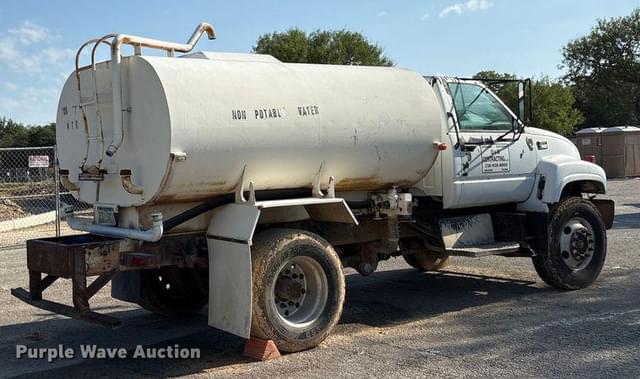Image of GMC 7500 equipment image 4