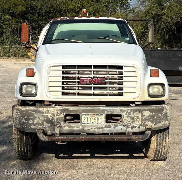 Image of GMC 7500 equipment image 1