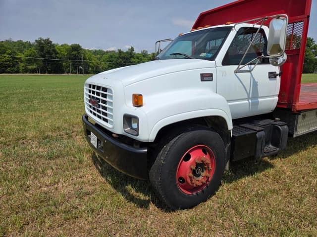 Image of GMC C6500 equipment image 1