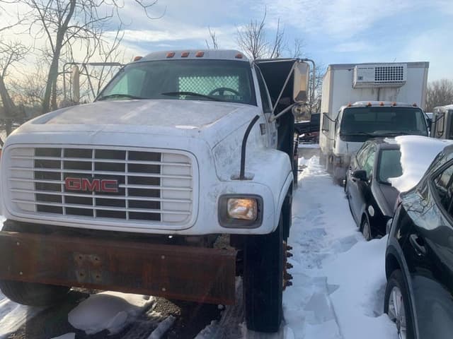 Image of GMC C6500 equipment image 1
