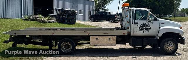 Image of GMC C6500 equipment image 3