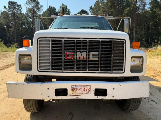 Image of GMC C6500 equipment image 1