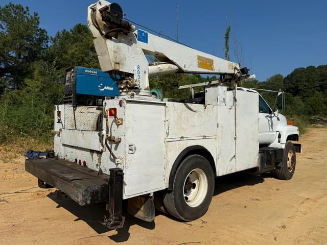 Image of GMC C6500 equipment image 4