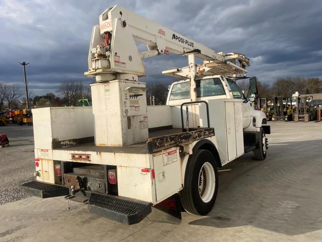 Image of GMC C6500 equipment image 2