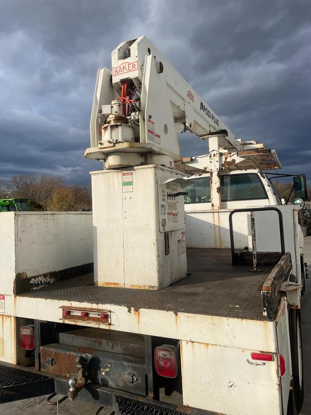 Image of GMC C6500 equipment image 4