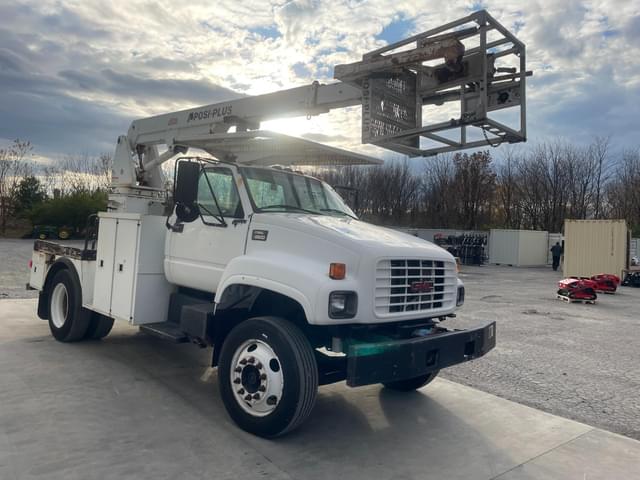 Image of GMC C6500 equipment image 1